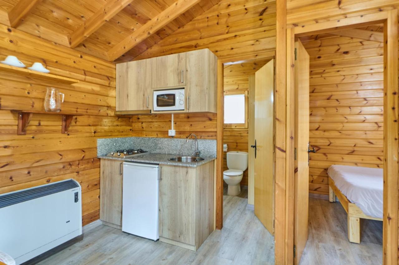 Camping Fontfreda Castellar del Riu Luaran gambar