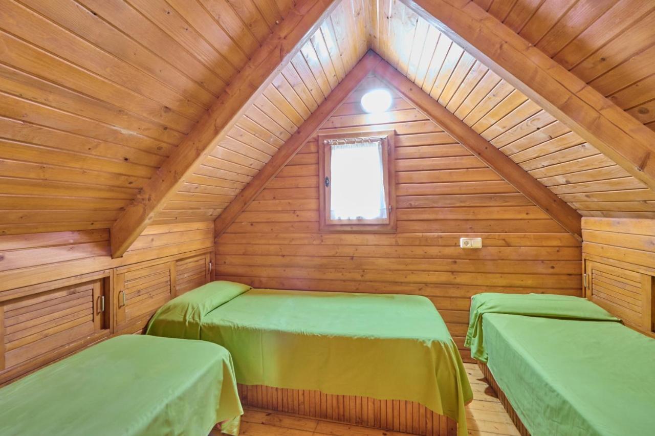 Camping Fontfreda Castellar del Riu Luaran gambar